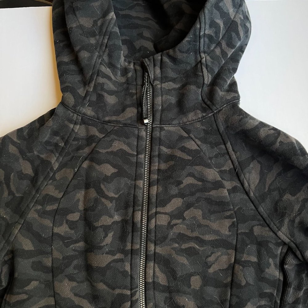 Lululemon Scuba Hoodie Sequoia Deep Coal Camo Pattern 6 Black - Picture 3 of 6